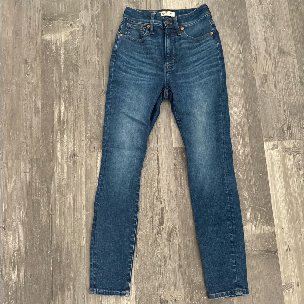Madewell Curvy High rise skinny jeans size 25